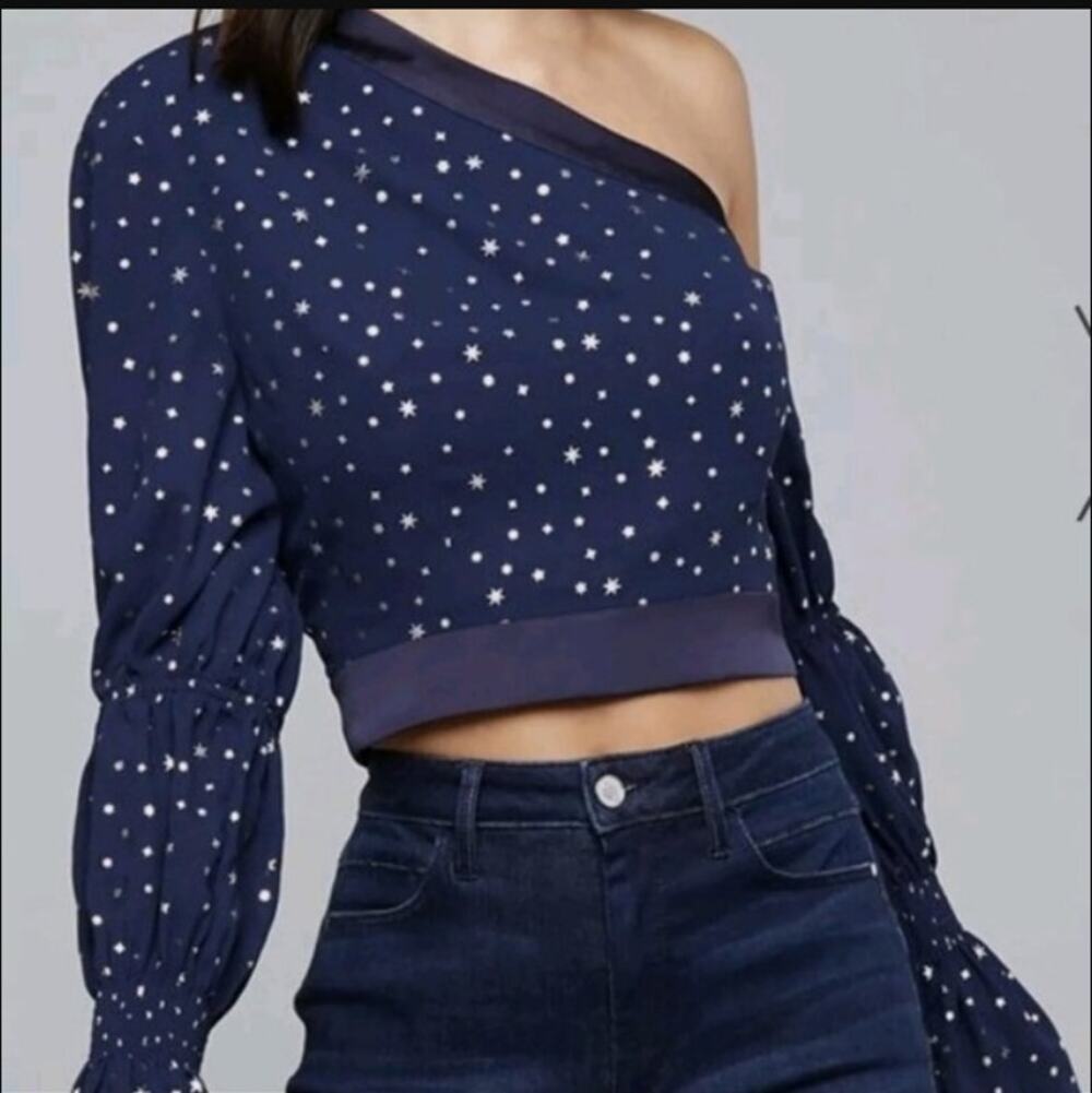 BEBE new dark navy blue gold metallic stars one shoulder Grace tiered crop top